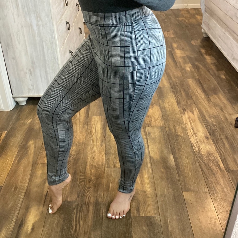 Plaid pants/ legging